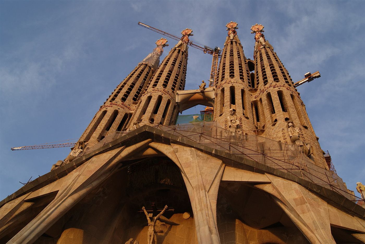 La Sagrada Família desde la Plaça de Gaudí