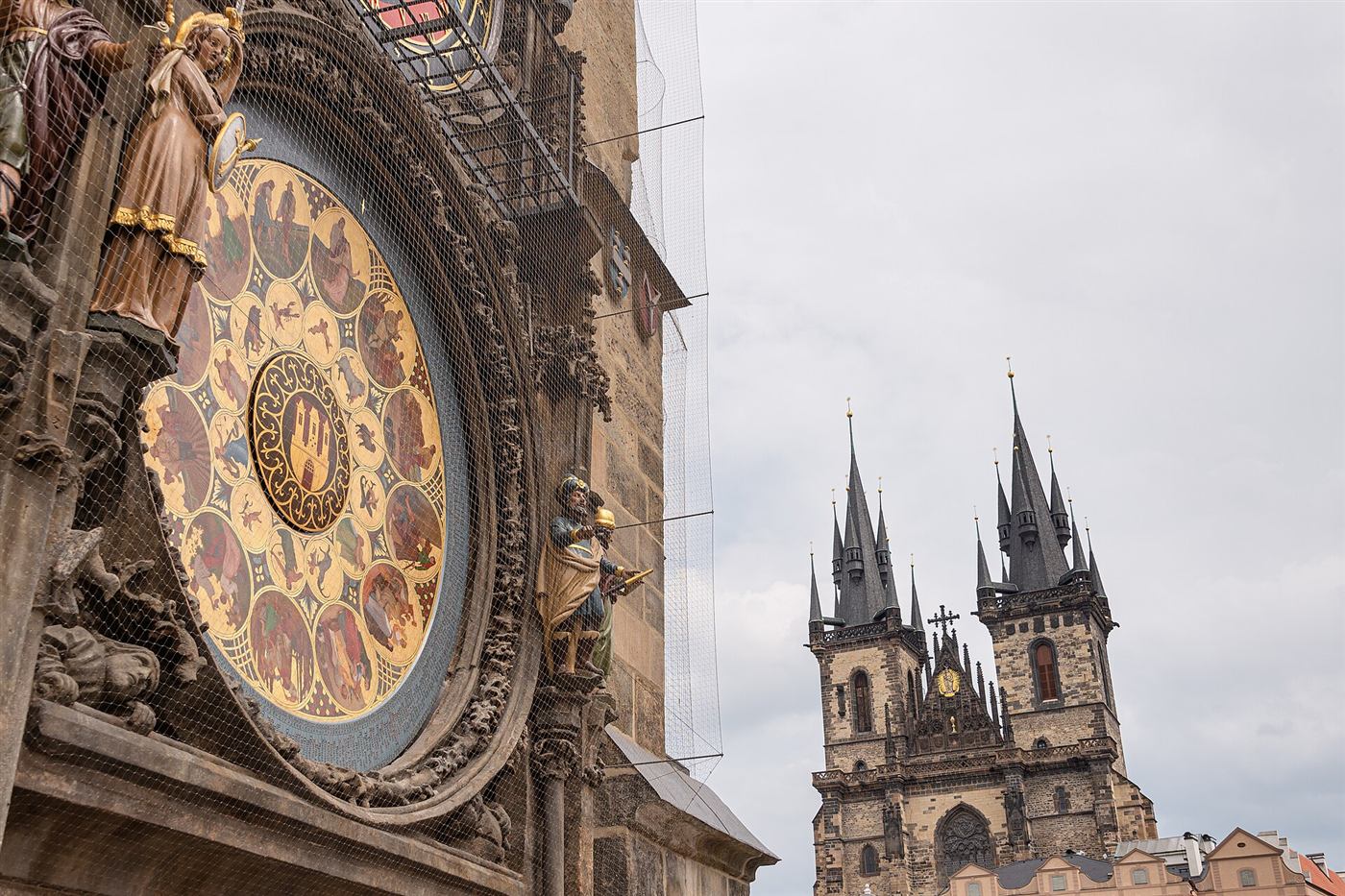 El reloj astronómico